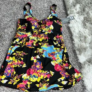Your Best Look Black Floral Swim Dress Size 16 Multi-Colored Swimsuit